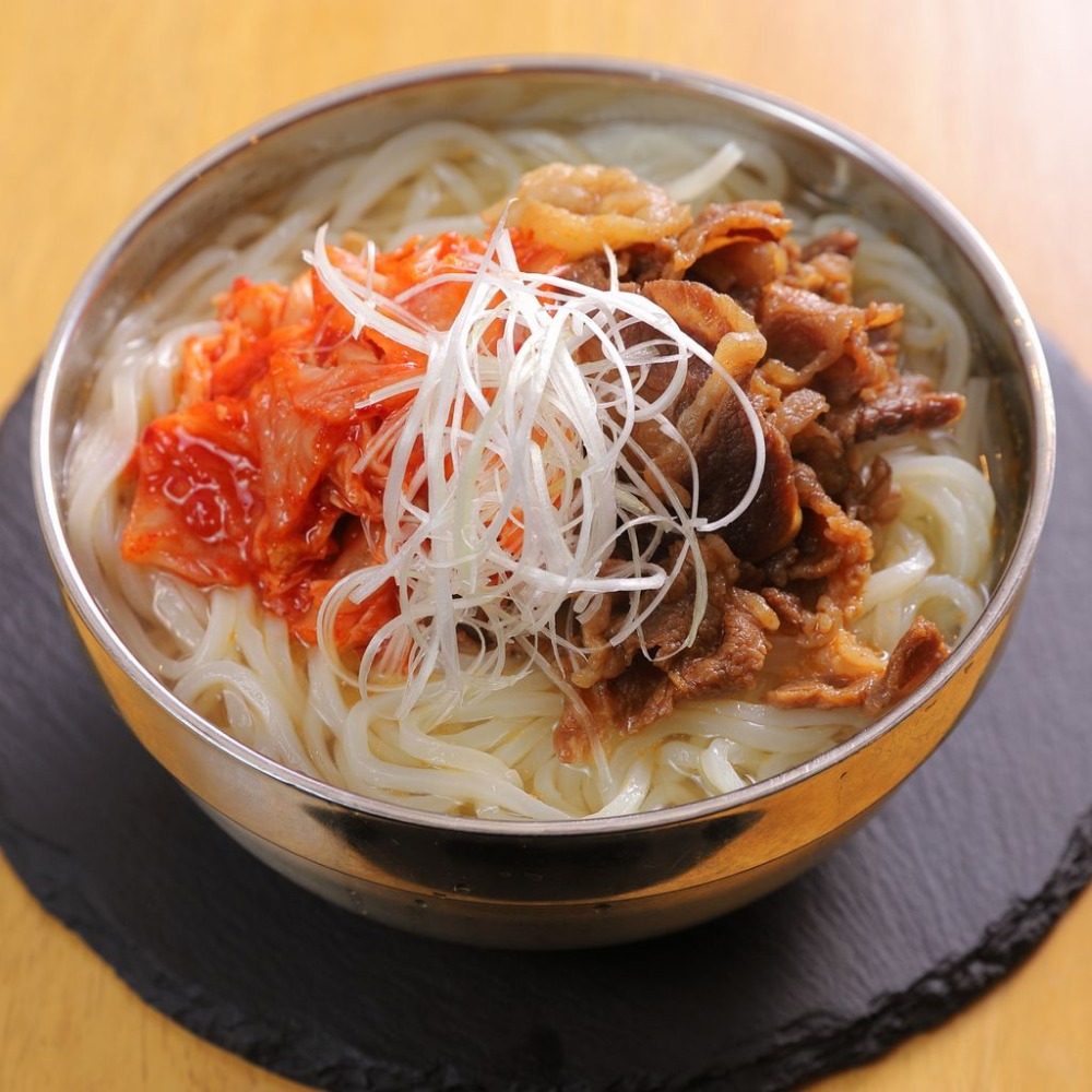 ビビン冷麺 780円